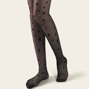 Star Pattern Fishnet Tights